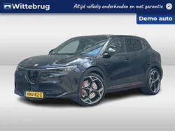 Zwart Gebruikt 2025 Alfa Romeo Junior Veloce SUV | € 47.425 (Eerlijke prijs)