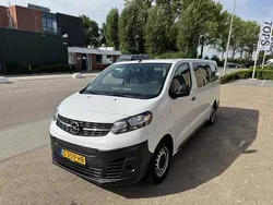 Wit Gebruikt 2023 Opel Vivaro-e Combi Van | € 24.900 (Goede deal)