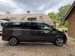 Grijs Gebruikt 2020 Mercedes V250 Avantgarde MPV | € 47.500 (Eerlijke prijs)