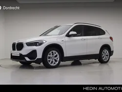 Wit Gebruikt 2022 BMW X1 Comfort Edition SUV | € 32.895 (Eerlijke prijs)