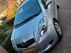Grijs Gebruikt 2007 Toyota Yaris Sol MPV | € 6.500