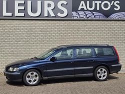 Blauw Gebruikt 2002 Volvo V70 Comfort Stationwagen | € 3.250 (Goede deal)