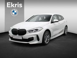 Wit Gebruikt 2024 BMW 118 Executive Hatchback | € 32.400 (Super prijs)