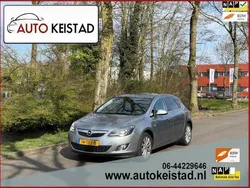 Grijs, metallic lak Gebruikt 2012 Opel Astra Hatchback | € 6.750 (Eerlijke prijs)