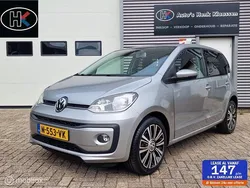 Grijs, metallic lak Gebruikt 2018 VW up! Beats Hatchback | € 8.950 (Eerlijke prijs)