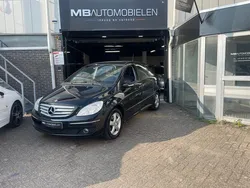 Zwart Gebruikt 2007 Mercedes B150 MPV | € 2.999 (Goede deal)
