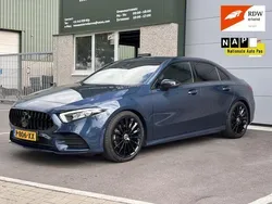 Blauw Gebruikt 2022 Mercedes A35 AMG Business Sedan | € 26.950