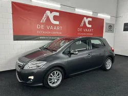 Grijs Gebruikt 2012 Toyota Auris Business Edition Hatchback | € 7.999