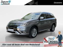 Grijs Gebruikt 2020 Mitsubishi Outlander P-HEV Intense+ SUV | € 23.440 (Eerlijke prijs)