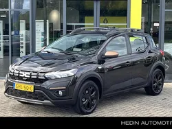 Zwart Gebruikt 2024 Dacia Sandero Extreme Hatchback | € 20.835 (Eerlijke prijs)