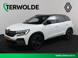 Blanc nacre / noir etoile Gebruikt 2024 Renault Austral Techno Esprit Alpine SUV | € 36.845 (Iets duurder)