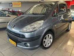 Grijs Gebruikt 2006 Peugeot 1007 Hatchback | € 2.499 (Eerlijke prijs)