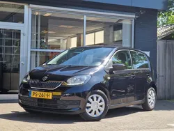 Zwart, metallic lak Gebruikt 2017 Skoda Citigo Ambition Hatchback | € 7.995 (Eerlijke prijs)