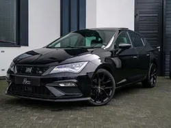 Zwart, metallic lak Gebruikt 2018 Seat Leon Beats Hatchback | € 22.499 (Duur)