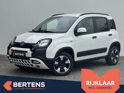 Wit Gebruikt 2024 Fiat Panda Cross Cross Hatchback | € 17.895 (Eerlijke prijs)