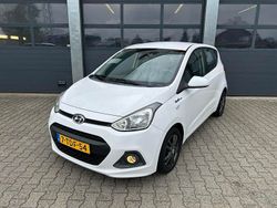 Wit Gebruikt 2014 Hyundai i10 Comfort Hatchback | € 8.430 (Iets duurder)
