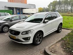 Wit Gebruikt 2015 Volvo XC60 R-Design SUV | € 25.395 (Eerlijke prijs)