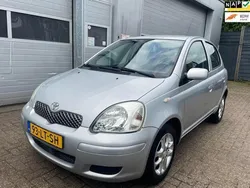 Grijs Gebruikt 2003 Toyota Yaris Verso Sol MPV | € 1.995 (Goede deal)