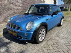 Blauw Gebruikt 2005 Mini ONE Pepper Hatchback | € 2.250 (Eerlijke prijs)