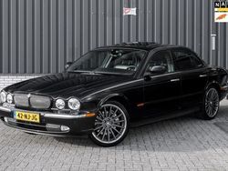 Zwart Gebruikt 2003 Jaguar XJR Sedan | € 24.950