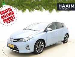Blauw Gebruikt 2014 Toyota Auris Hatchback | € 12.945 (Iets duurder)