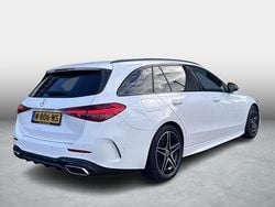 Wit Gebruikt 2021 Mercedes C200 AMG line Stationwagen | € 37.950 (Goede deal)
