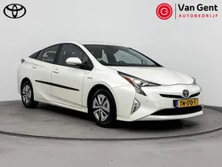 Wit Gebruikt 2018 Toyota Prius Executive Hatchback | € 19.999 (Eerlijke prijs)