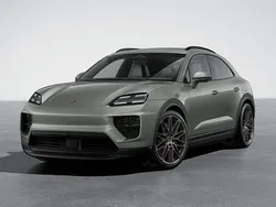 Groen Nieuw 2025 Porsche Macan SUV | € 131.014