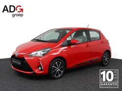 Rood Gebruikt 2018 Toyota Yaris Hybrid Design Hatchback | € 16.950 (Eerlijke prijs)