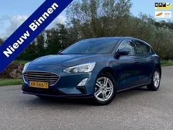Blauw, metallic lak Gebruikt 2019 Ford Focus Business Edition Hatchback | € 11.888 (Duur)