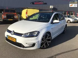 Wit Gebruikt 2015 VW Golf VII GTE Hatchback | € 11.999 (Eerlijke prijs)