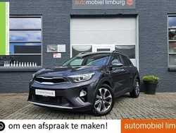 Grijs Gebruikt 2019 Kia Stonic Platinum Edition SUV | € 12.950 (Eerlijke prijs)