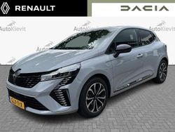Grijs Gebruikt 2024 Renault Clio V Techno Hatchback | € 19.950 (Eerlijke prijs)