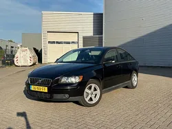 Zwart Gebruikt 2004 Volvo S40 Sedan | € 2.650 (Eerlijke prijs)
