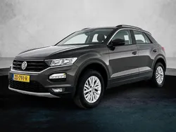 Bruin Gebruikt 2019 VW T-Roc Style SUV | € 22.420 (Goede deal)