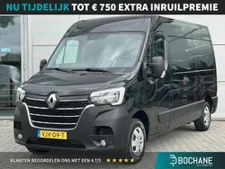 Zwart Gebruikt 2021 Renault Master Van | € 17.607 (Eerlijke prijs)
