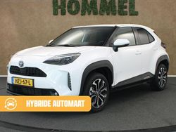 Wit Gebruikt 2022 Toyota Yaris Cross Team SUV | € 25.645 (Eerlijke prijs)
