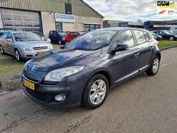 Grijs Gebruikt 2012 Renault Mégane III Expression Hatchback | € 2.950 (Goede deal)
