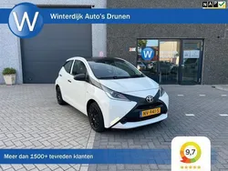 Wit Gebruikt 2017 Toyota Aygo Hatchback | € 6.499 (Eerlijke prijs)