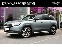 Groen Gebruikt 2025 Mini Countryman Favoured SUV | € 55.950