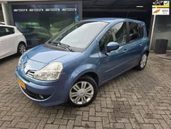 Blauw, metallic lak Gebruikt 2011 Renault Grand Modus Exception MPV | € 4.450 (Eerlijke prijs)