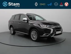 Zwart Gebruikt 2020 Mitsubishi Outlander Instyle SUV | € 19.990 (Goede deal)