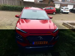 Rood Gebruikt 2019 Hyundai Kona Comfort SUV | € 15.000 (Eerlijke prijs)