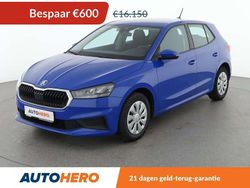 Blauw Gebruikt 2023 Skoda Fabia Easy Hatchback | € 15.749