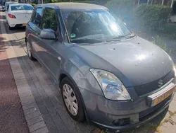 Grijs Gebruikt 2007 Suzuki Swift Hatchback | € 2.400 (Eerlijke prijs)