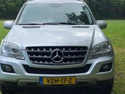 Zilver Gebruikt 2010 Mercedes ML300 SUV | € 14.750