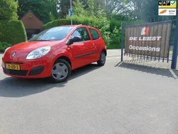 Rood Gebruikt 2009 Renault Twingo Authentique Hatchback | € 1.750 (Eerlijke prijs)