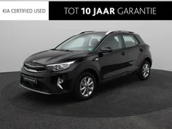 Zwart Gebruikt 2021 Kia Stonic SUV | € 15.940 (Eerlijke prijs)