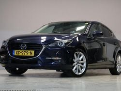 Blauw Gebruikt 2018 Mazda 3 Hatchback | € 13.945 (Eerlijke prijs)