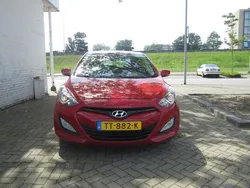Rood Gebruikt 2012 Hyundai i30 Hatchback | € 5.950 (Eerlijke prijs)